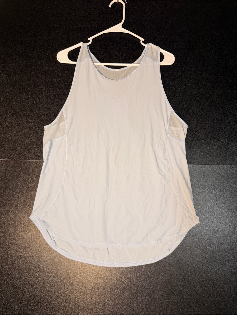 Lululemon Sculpt Tank Women’s Size 10 Light Blue Mesh Back Workout Running Top